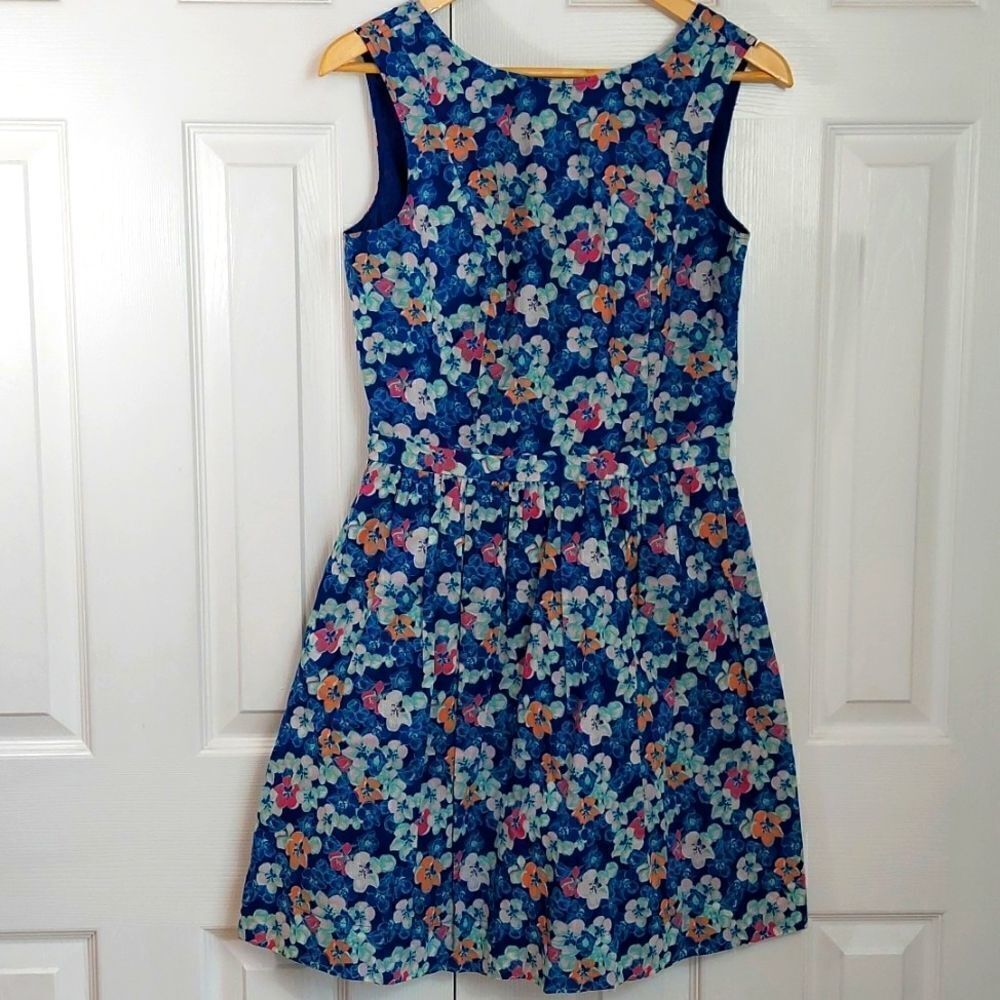 Original Penguin Floral Open Back Dress Sz 6